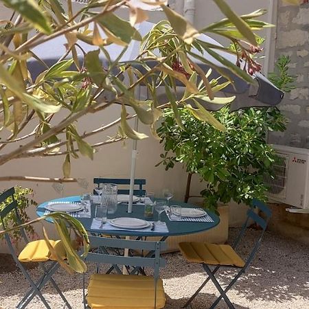 Le Gabian, Duplex Proche Plage Et Centre ซานารี-ซูร์-แมร์ ภายนอก รูปภาพ